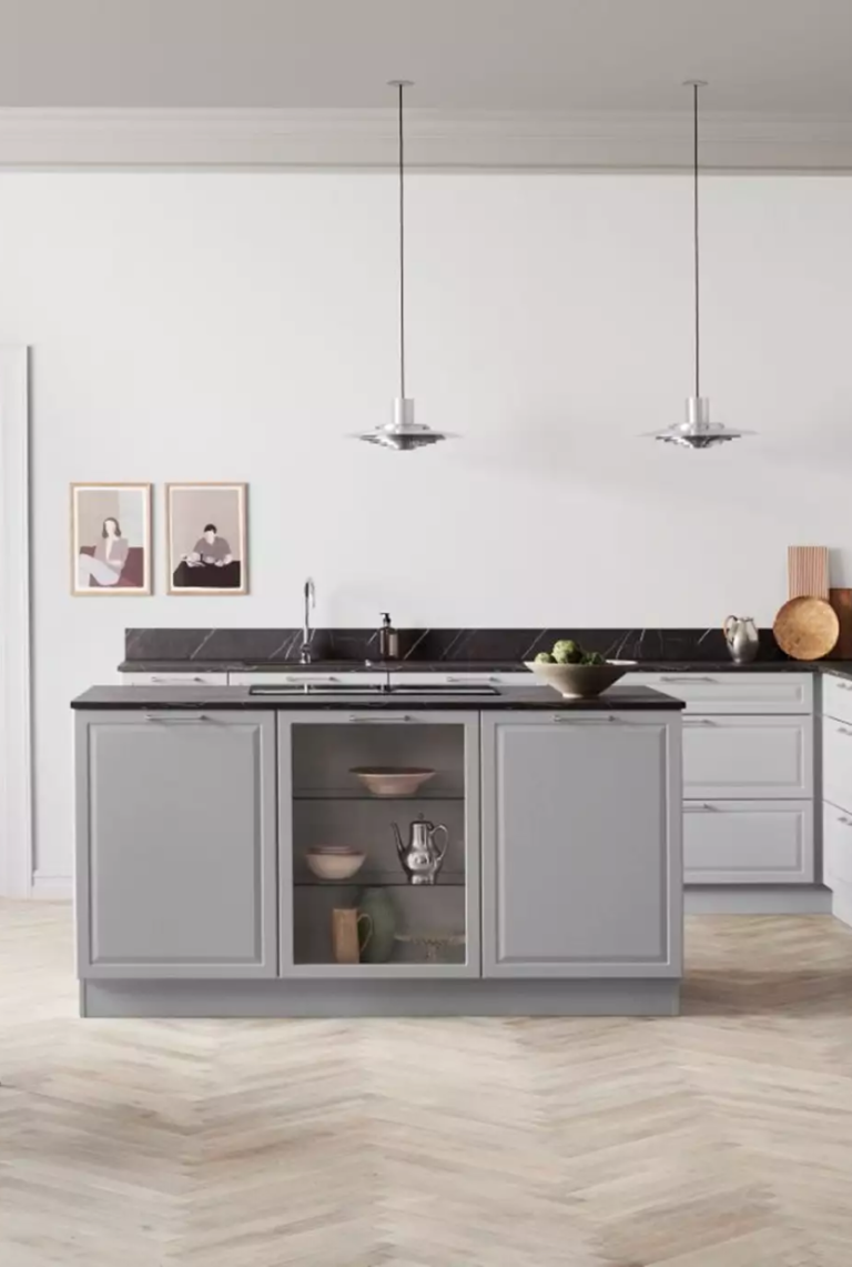 Consult with Our Experts 3