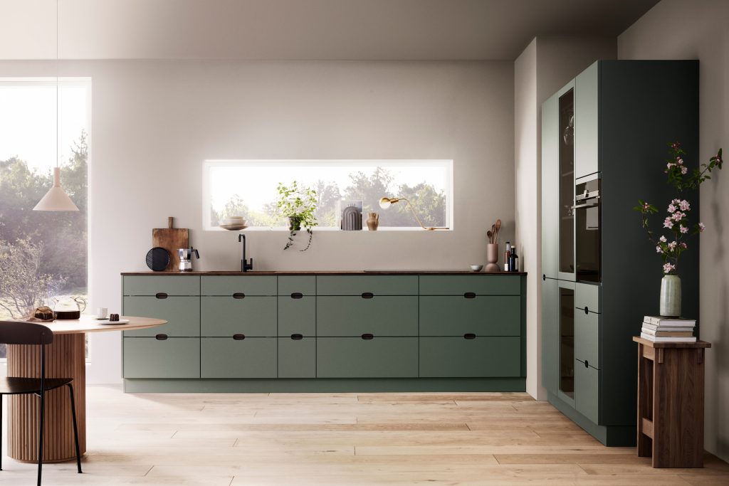 ombra green scaled