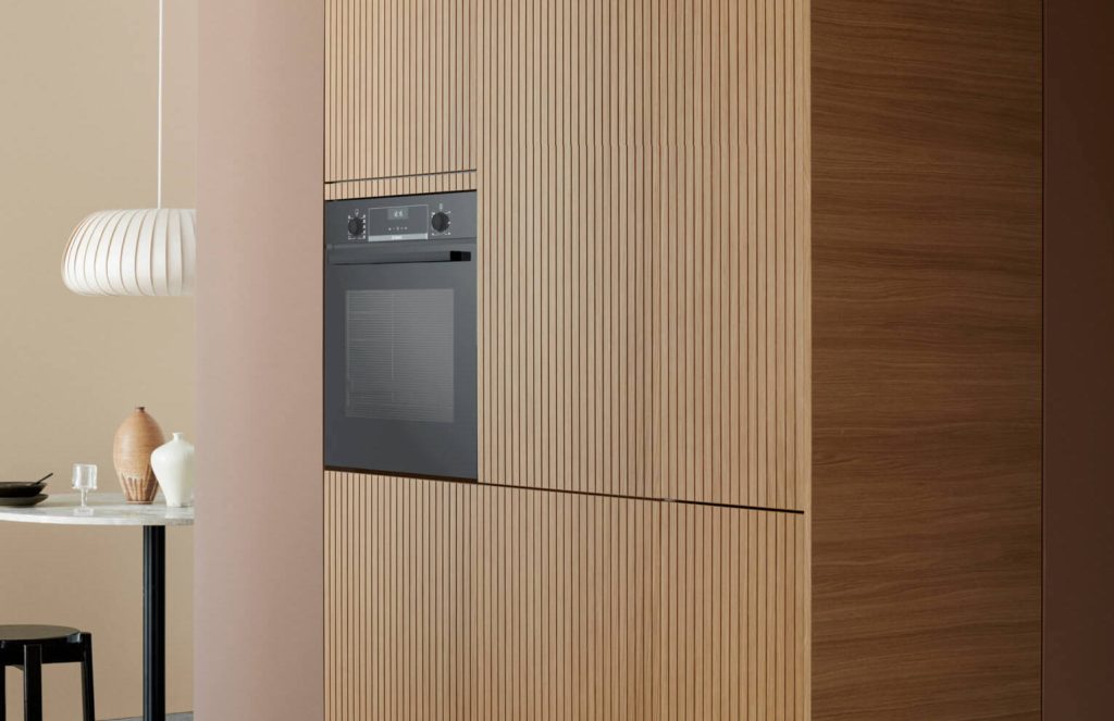 Corisa Touch light oak kitchen