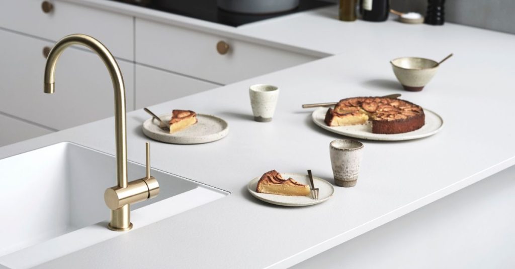 How to Maintain a Clean Kitchen - Your Complete Guide