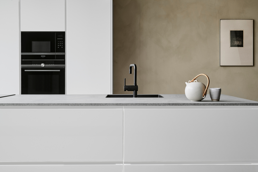 Built-In Appliances in Modern Kitchens