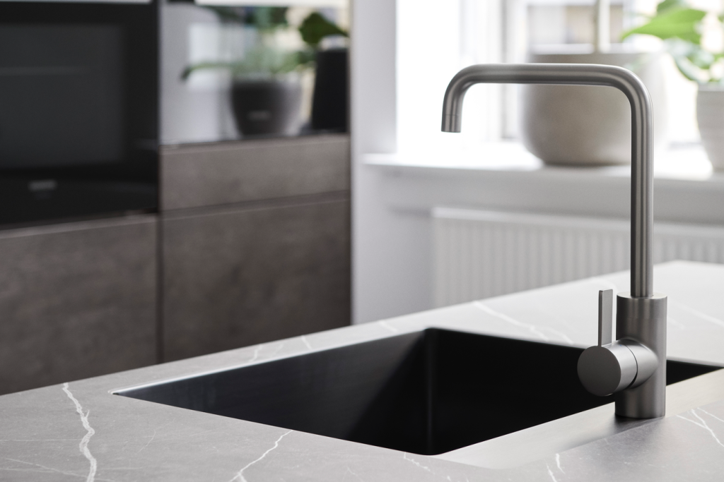 Built-In Dishwashers