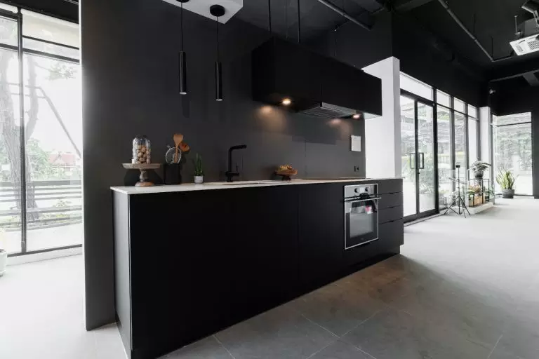 Bangna Bordo Black