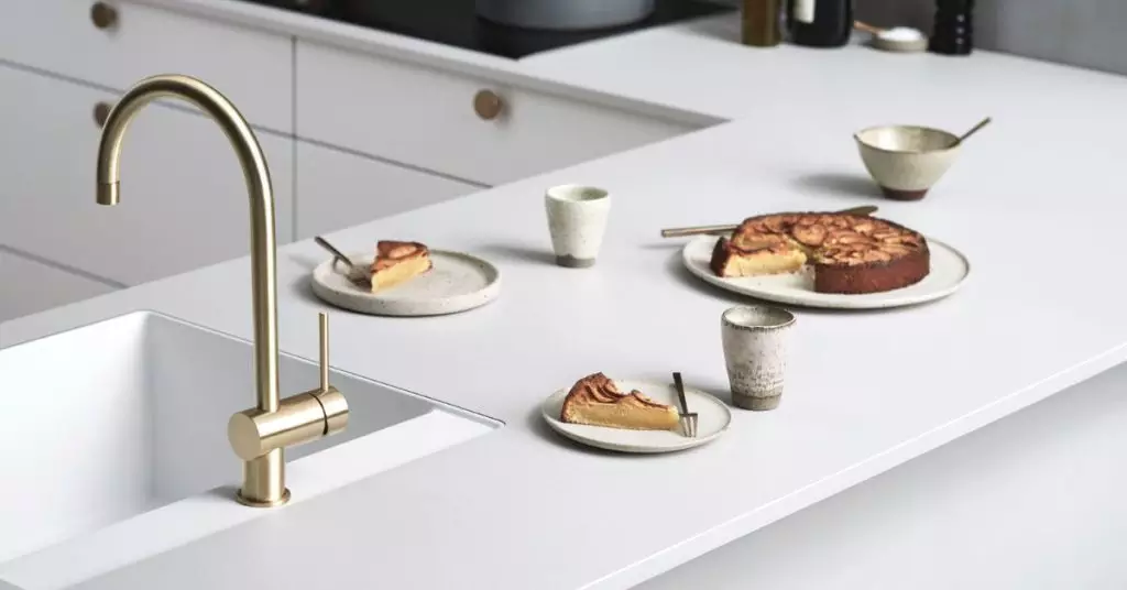 How to Maintain a Clean Kitchen - Your Complete Guide