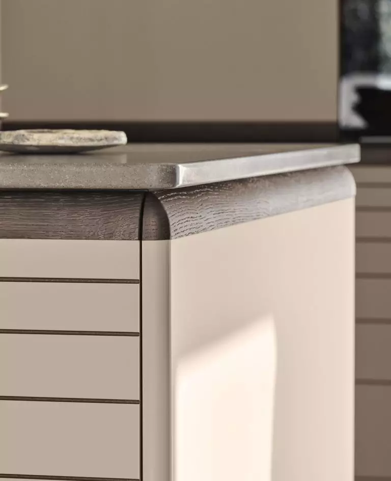 Retouch by: Wetouch Imagework