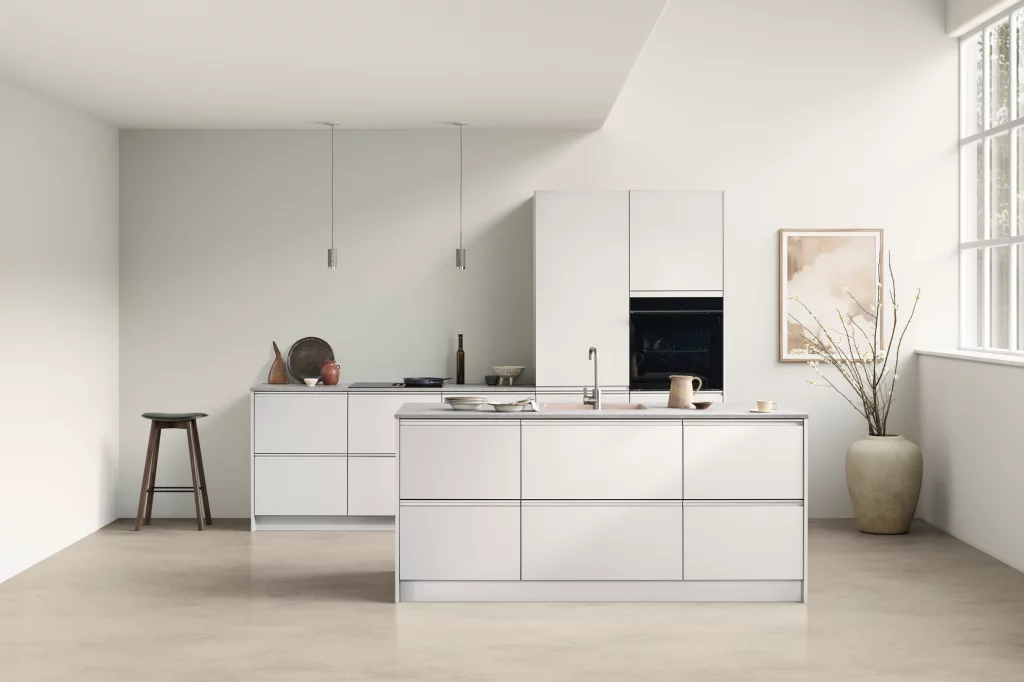 kitchen cabinets compose white