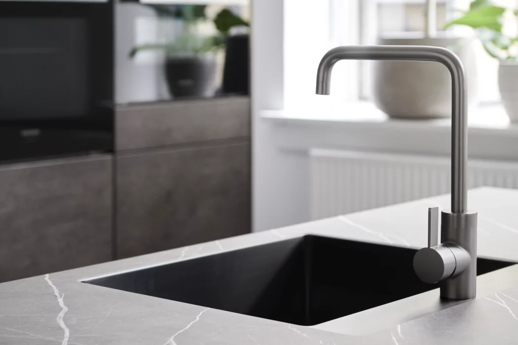 Built-In Dishwashers